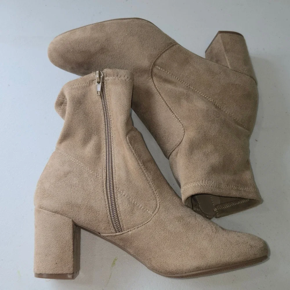 Nicole Carina Tan Faux Suede Block Heel Ankle Boots Womens 9M Sock Bootie AB221